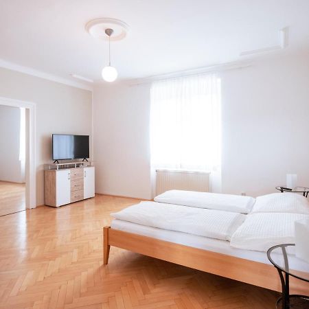 Villa Sonnenschein Laa an der Thaya Bagian luar foto